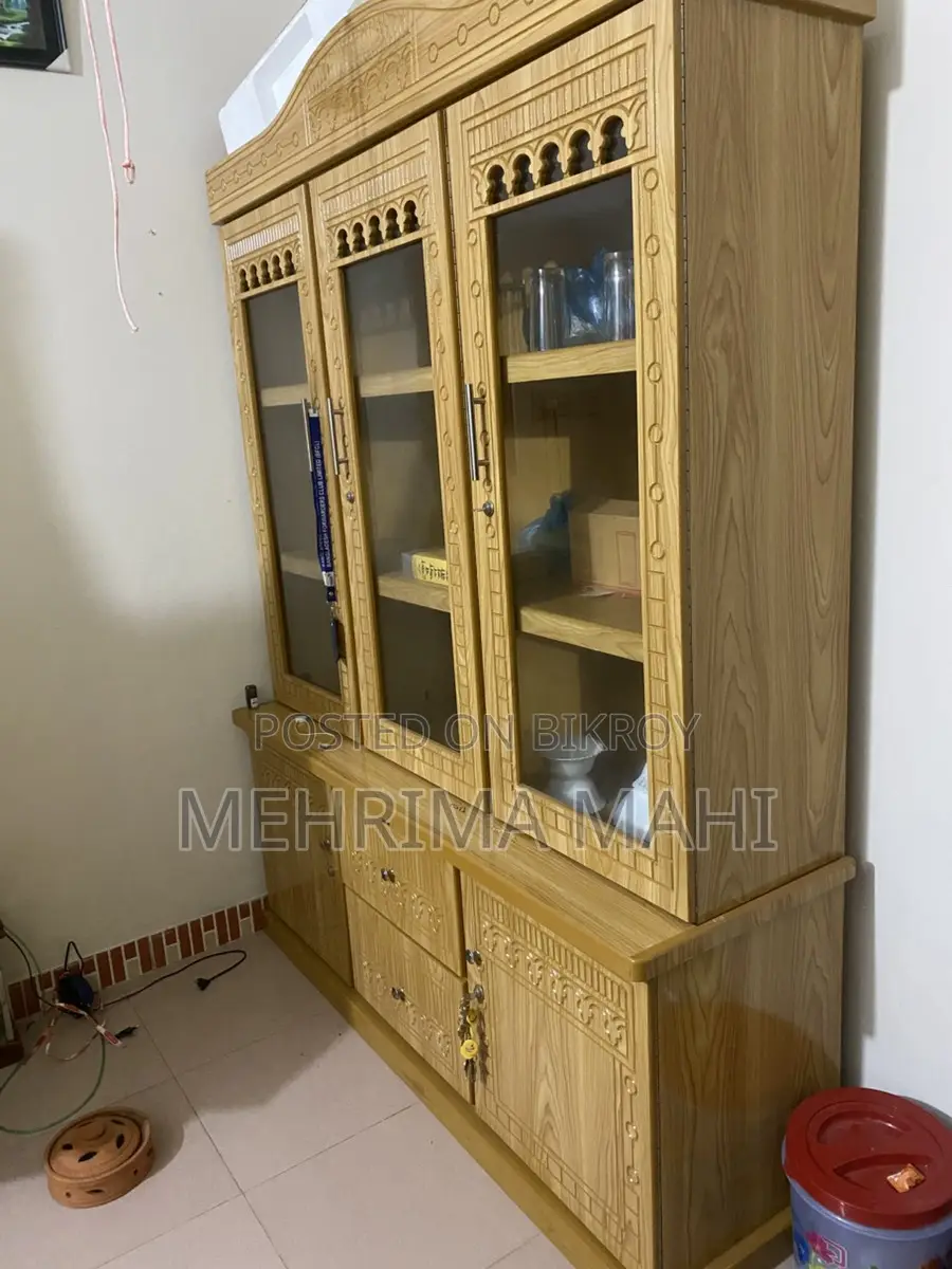 Showcase For Sell