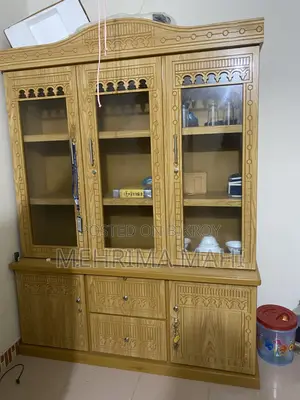 Showcase For Sell