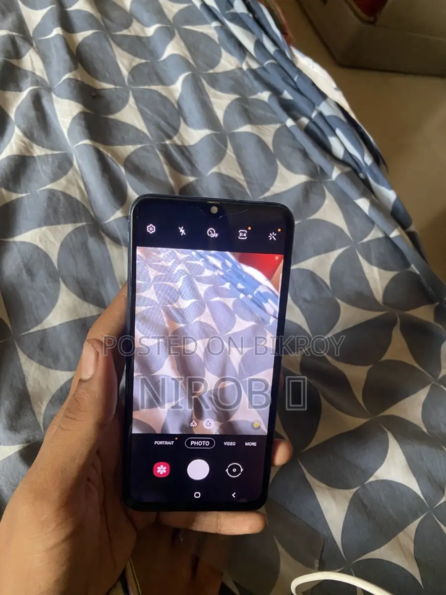 Samsung Galaxy A50 4/64 (Used)