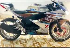 Suzuki GSX . 2019