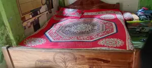 কাঠের খাট