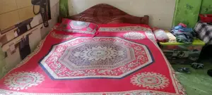 কাঠের খাট