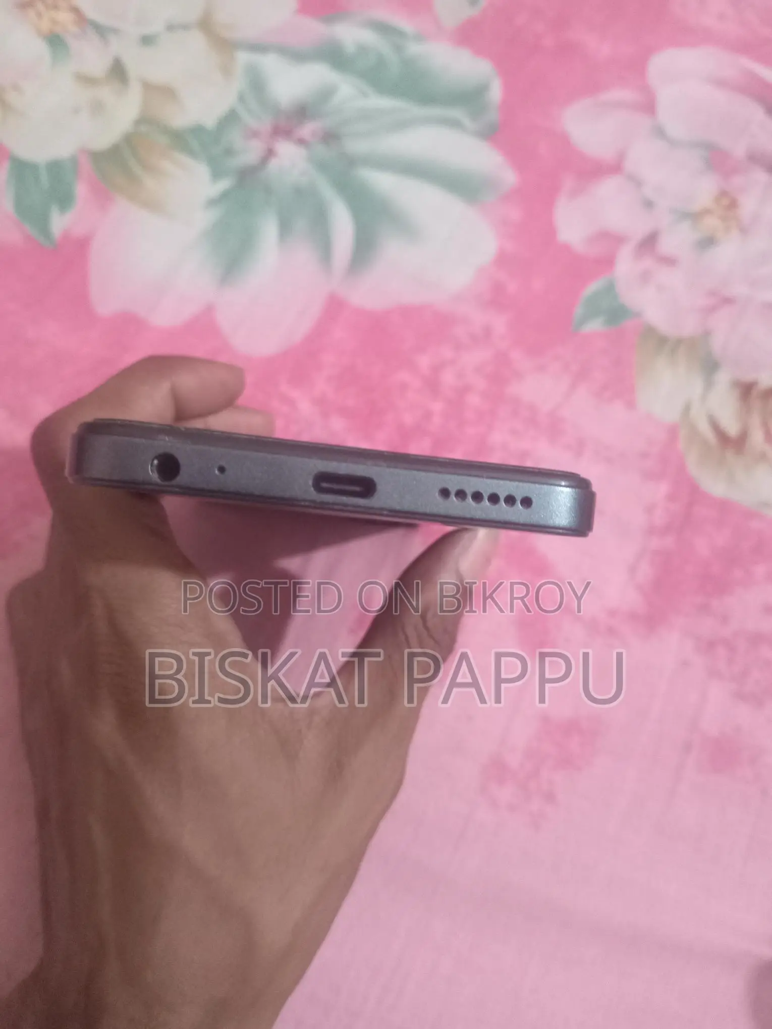 Tecno Spark GO 2 phones (Used)