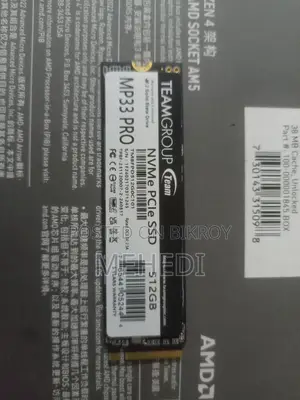 M.2 1 TB / 512 GB SSD