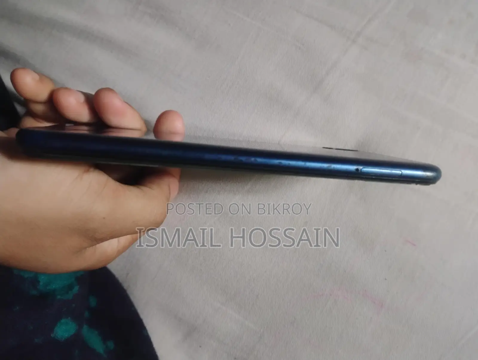 Samsung Galaxy M10 . (Used)
