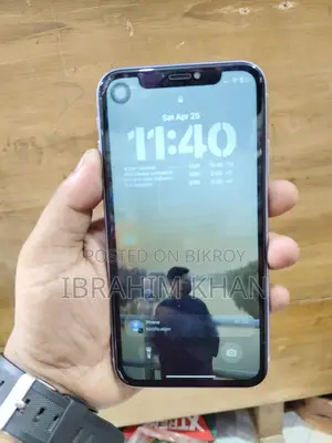 Apple iPhone 11 . (Used)