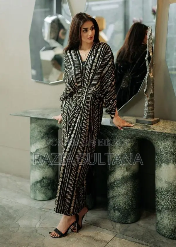 Pakistani Designer Clothing Bought from Sahibas by Mirza.