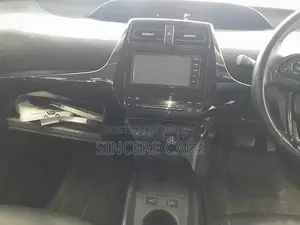 Toyota Prius S TOURING SELECTION 2019