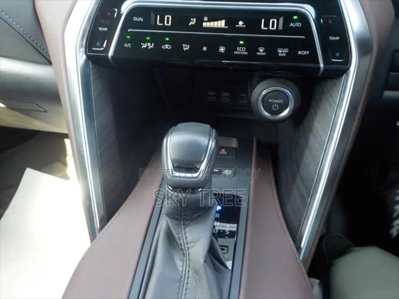 Toyota Harrier Z--Package 2023