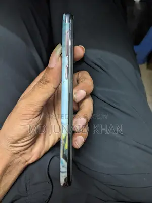 Samsung Galaxy S10 (Used)