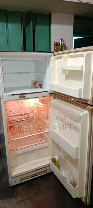 Selling Fridge as I am Sending it to my Family Home