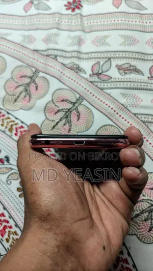 Vivo Y11 8/256 GB (Used)