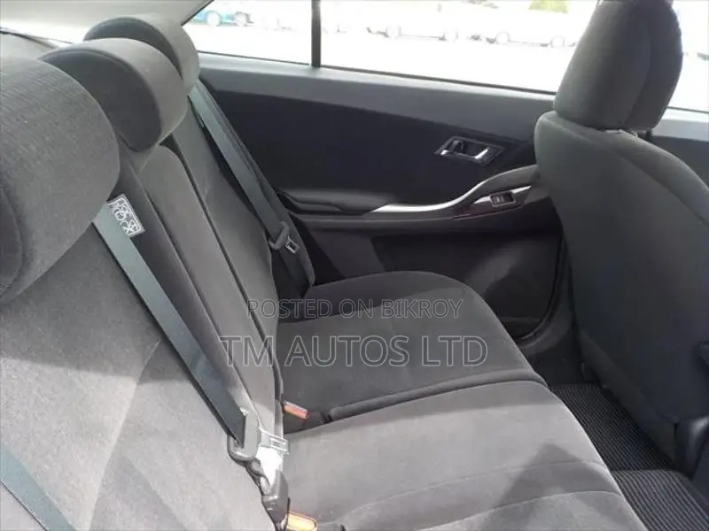 Toyota Premio F PKG 4.0 SILVER 2020