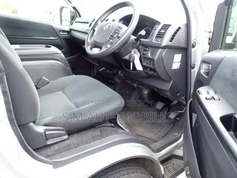 Toyota Hiace SUPER GL, SILVER 2021