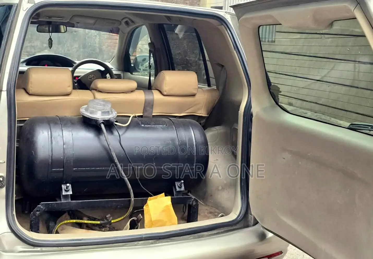 Toyota Raum 1 Door Power LPG 2005