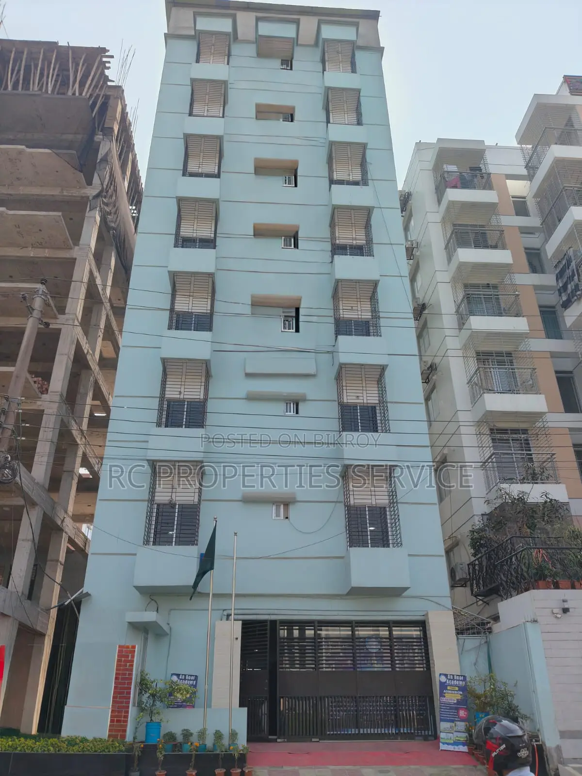 20bdrm House in Uttara for Sale