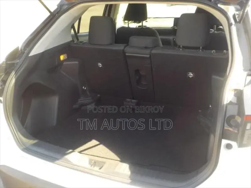 Toyota Yaris Cross G PKG PEARL/BLACK 2021
