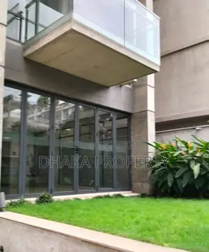 ৪০০০ বর্গফুট, ৪ বেডরুমের ব্র্যান্ড নিউ সিঙ্গেল ইউনিট অ্যাপার্টমেন্ট বারিধারা ডিপ্লোম্যাটিক জোনে ভাড়ার জন্য।
