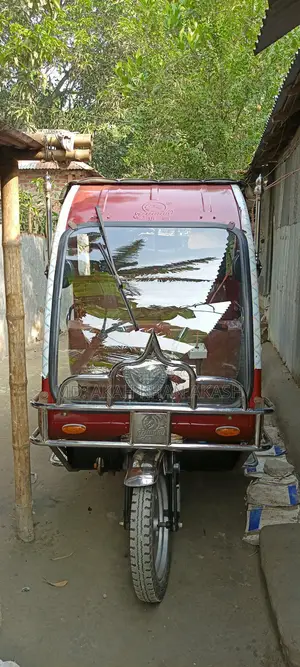 অটো গাড়ি