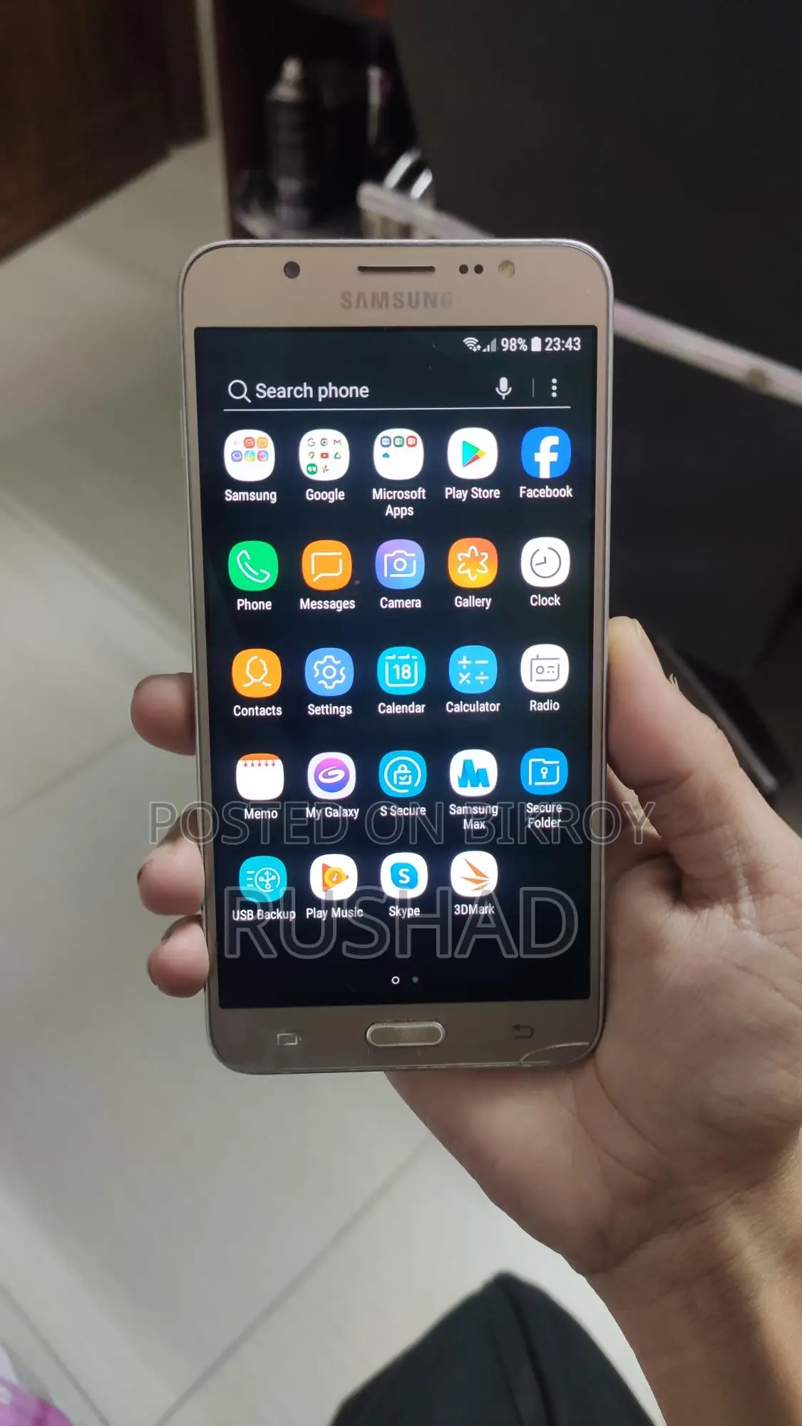 Samsung Galaxy J7, (Used)
