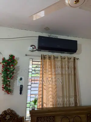 Gree 1.5 Ton Inverter AC for Sale