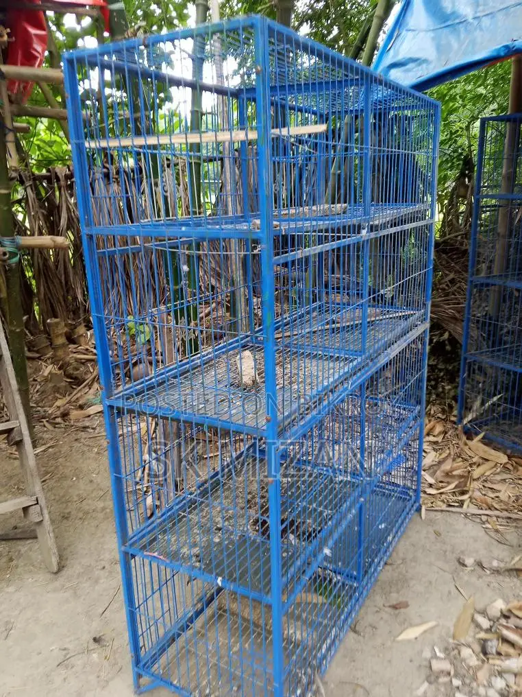 8-Compartment 3-Piece Cage