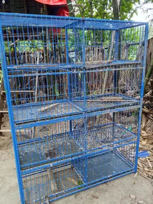 8-Compartment 3-Piece Cage