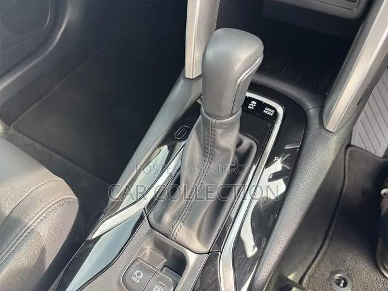 Toyota Corolla Cross Z LEATHER, PEARL 2023
