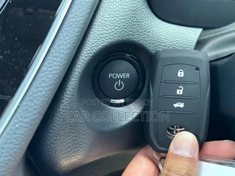 Toyota Corolla Cross Z LEATHER, PEARL 2023