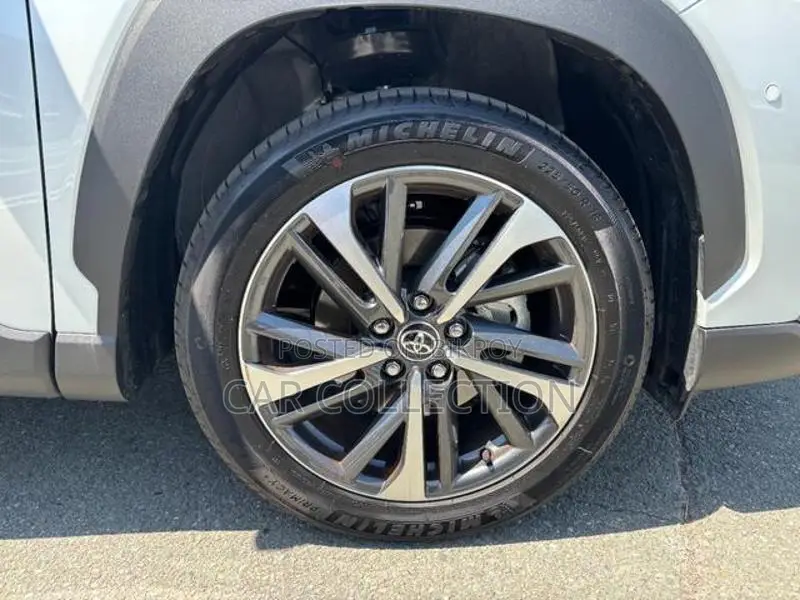 Toyota Corolla Cross Z LEATHER, PEARL 2023