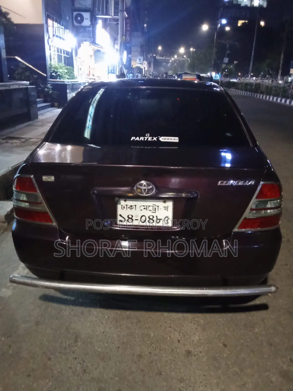Toyota Corolla . 2002