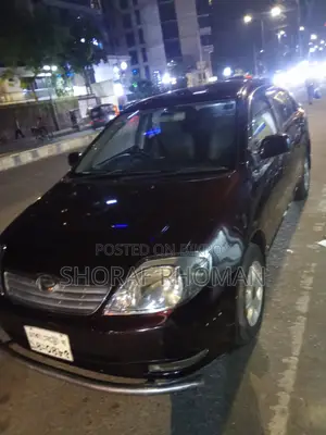 Toyota Corolla . 2002