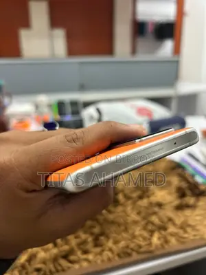 Vivo X60 Pro 256 GB Yellow