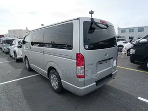 টয়োটা হায়েস সুপার জিএল ২০২০