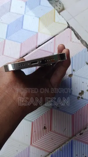 Apple iPhone 13 Pro . (Used)
