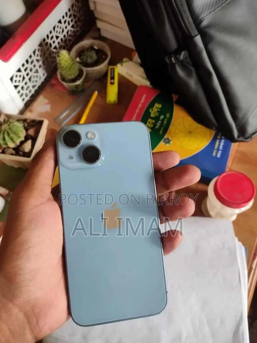 Apple iPhone 14 (Used)