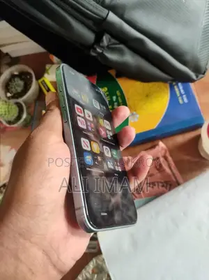 Apple iPhone 14 (Used)