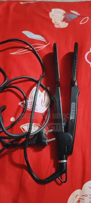 V&g Hair Straightener (model: 1218)