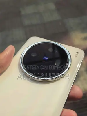 Vivo X200 (Used)