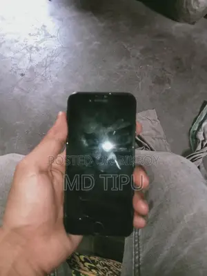 Apple iPhone 7 (Used)