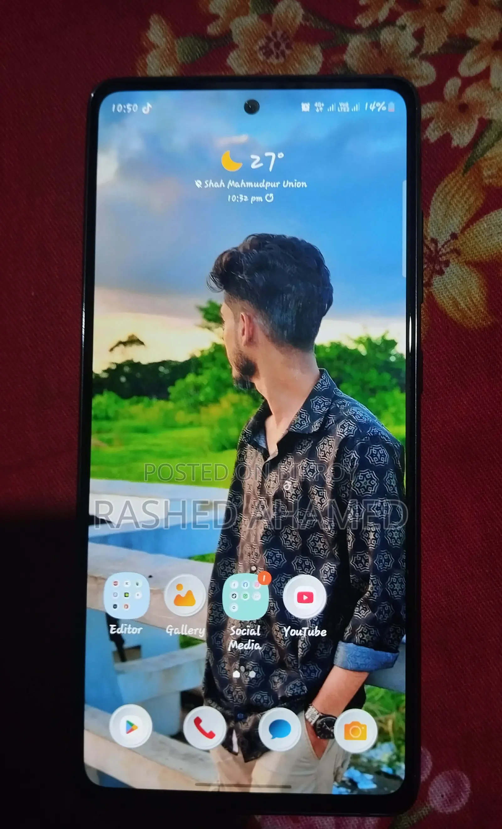 Samsung Galaxy S20 FE (Used)