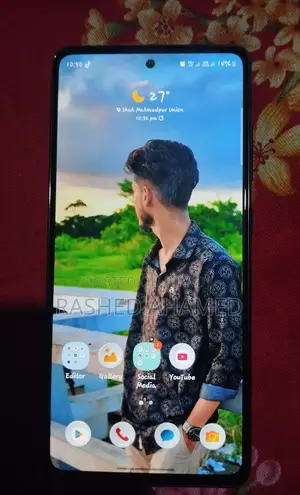 Samsung Galaxy S20 FE (Used)