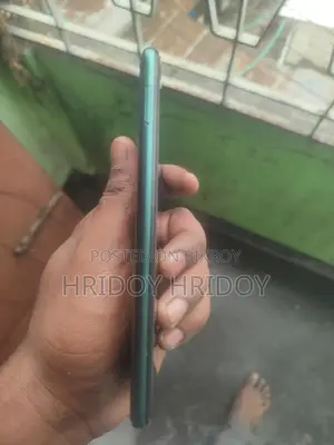 Realme 7i 4/64 (Used)