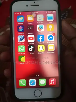 Apple iPhone 8 64GB (Used)