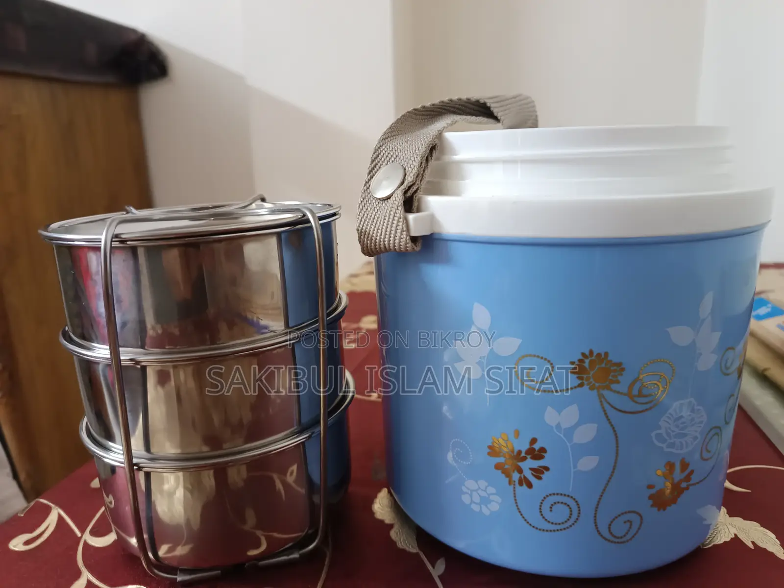 Premium 3-Layer Insulated Tiffin Carrier (Fresh New)