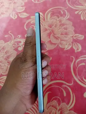 Vivo Y21 . (Used)