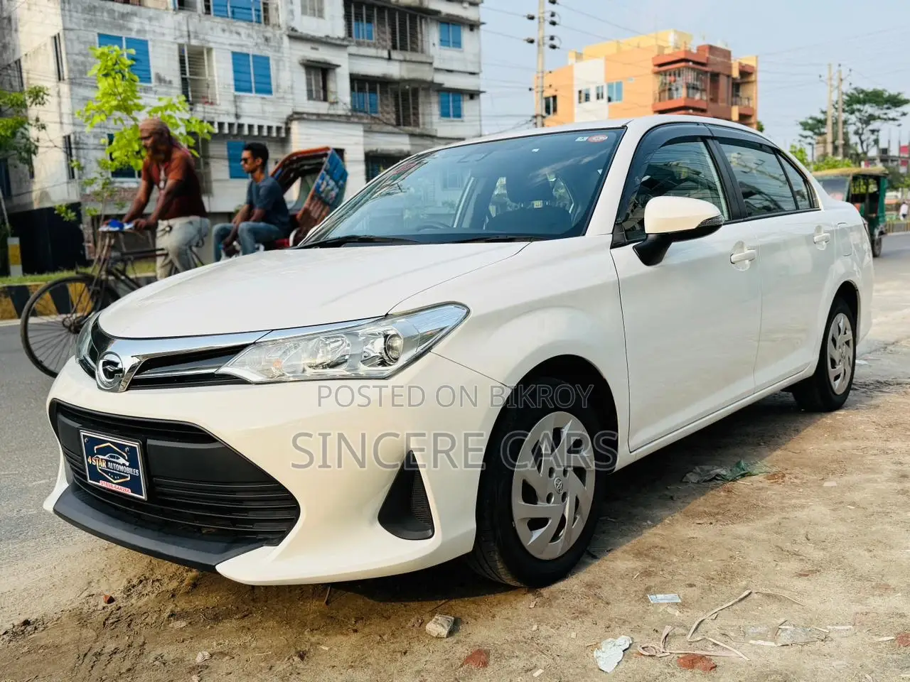 Toyota Harrier premium Sunroof 2020