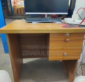 অফিস / কম্পিউটার টেবিল দৈর্ঘ্য ৩০ ইঞ্চি, প্রস্থ ২০ ইঞ্চি