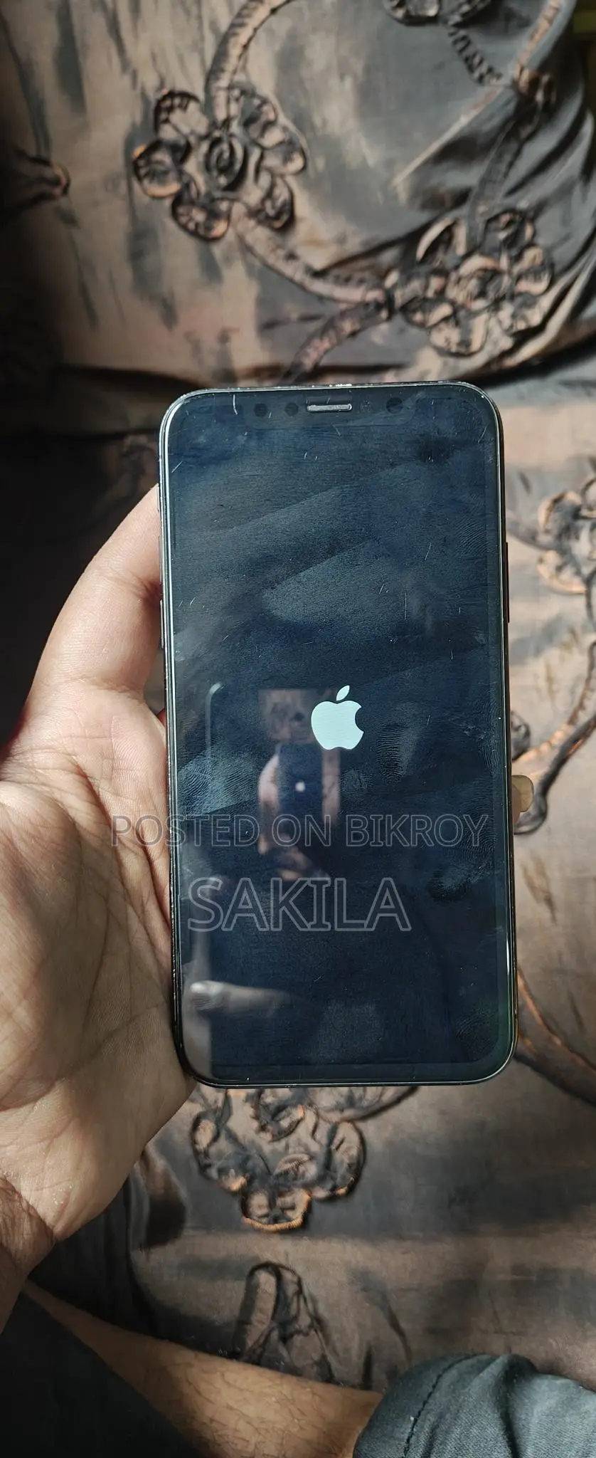Apple iPhone X (Used)