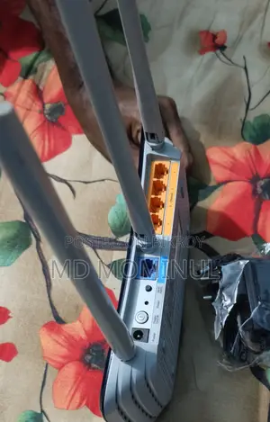 TP-Link Router Model C220